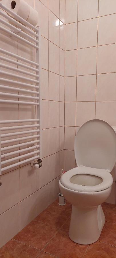 Apartmán NOVOHRADKY 22 Benesov nad Cernou Exterior foto